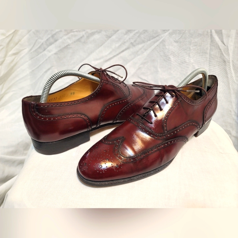 Elegant Burgundy  Leather Men's Dress Shoes